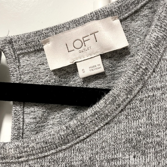 Loft Outlet Women’s Short Sleeve Jumpsuit Gray Marl Size Small with pockets - Picture 3 of 3